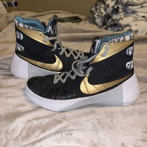 Men’s 2015 Nike “City Pack” Hyperdunks